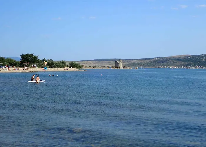 In Starigrad-paklenica 41713 Διαμέρισμα